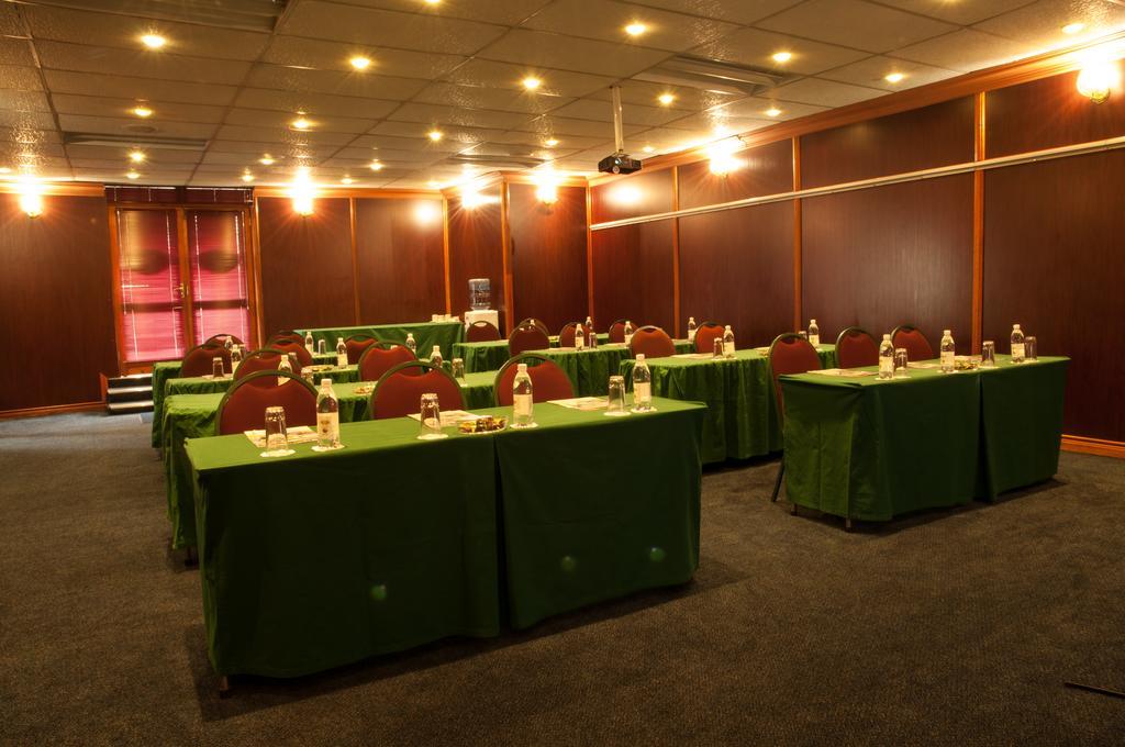 Sentinel Luxury Suite Hotel Pretoria Exterior photo